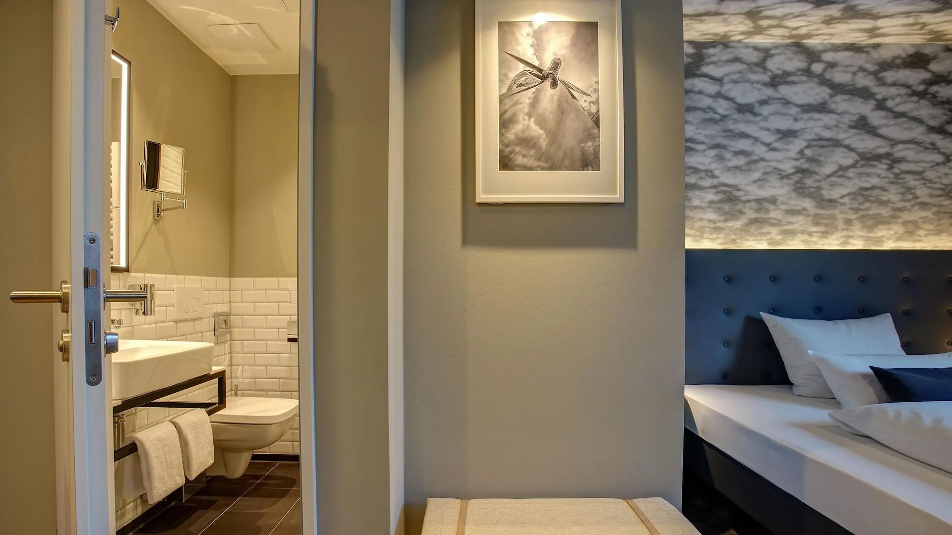 Boutique 125 Hamburg Airport By Ina Hotell