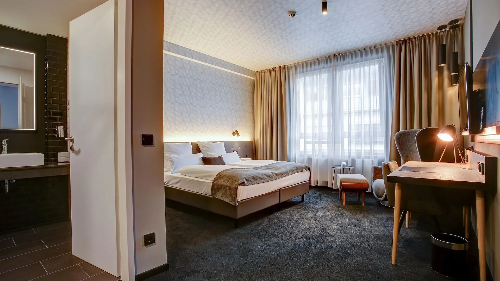 Boutique 125 Hamburg Airport By Ina Hotell