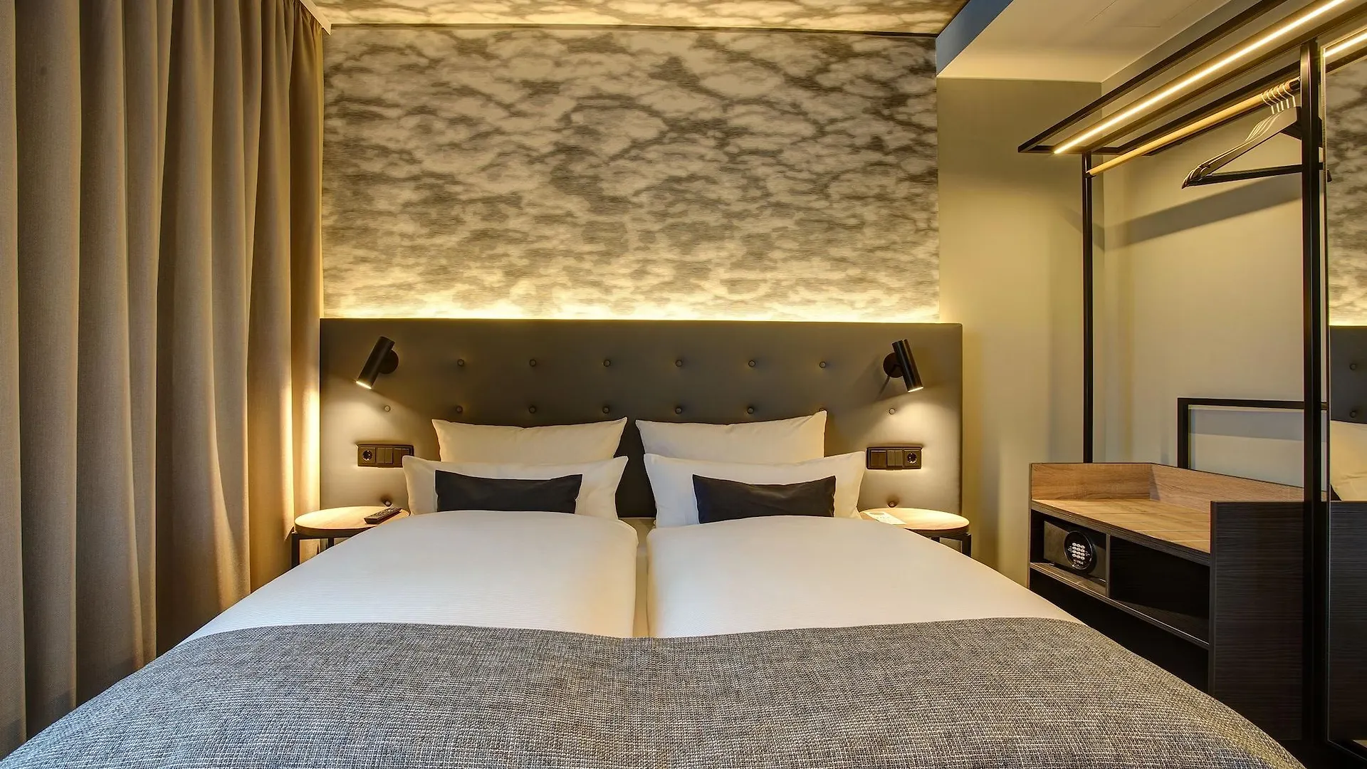 Boutique 125 Hamburg Airport By Ina Hotel