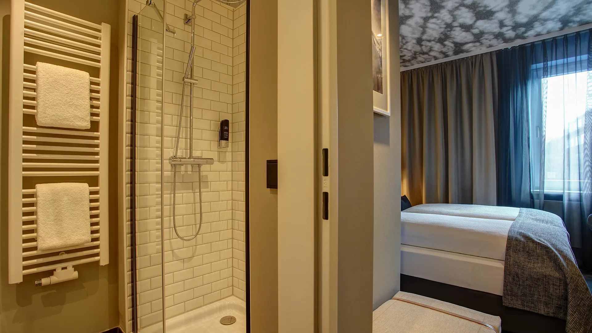 Boutique 125 Hamburg Airport By Ina Hotel