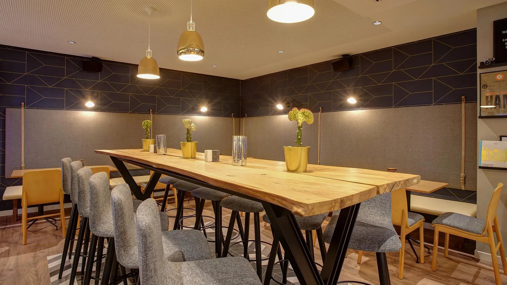 Boutique 125 Hamburg Airport By Ina Hotel